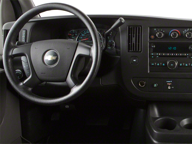 2011 Chevrolet Express Passenger 1500 1LT