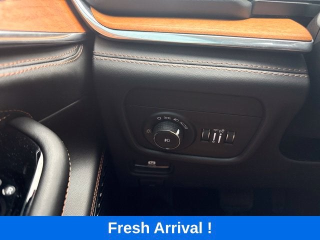 2023 Jeep Grand Cherokee L Summit Reserve