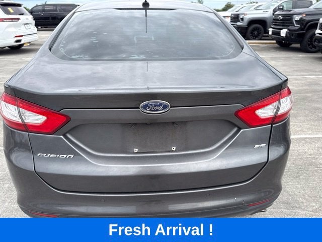 2016 Ford Fusion SE
