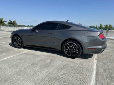 2021 Ford Mustang EcoBoost
