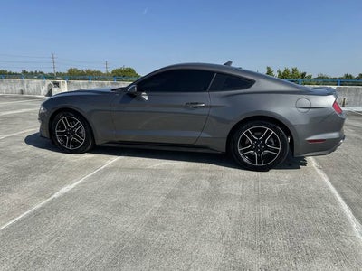 2021 Ford Mustang EcoBoost