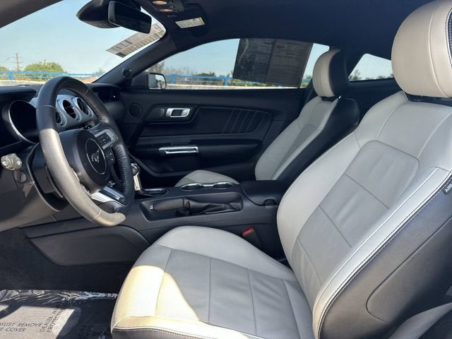 2021 Ford Mustang EcoBoost