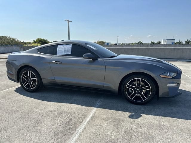 2021 Ford Mustang EcoBoost