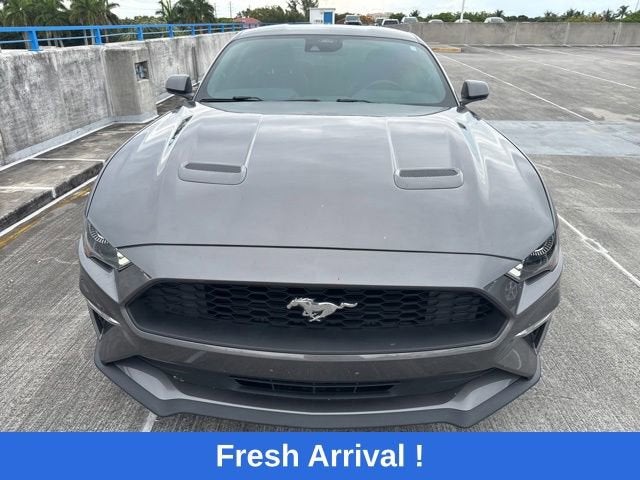 2021 Ford Mustang EcoBoost