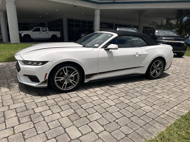 2024 Ford Mustang EcoBoost