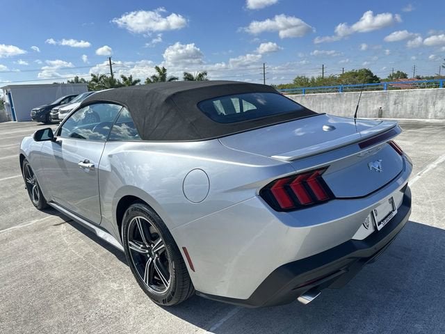 2025 Ford Mustang EcoBoost