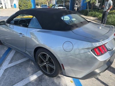 2024 Ford Mustang EcoBoost