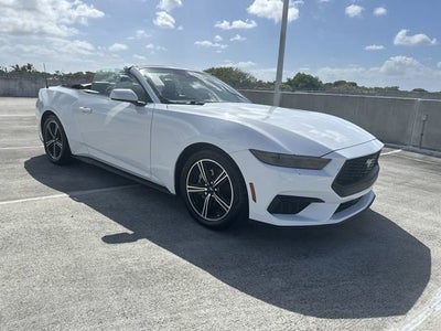 2025 Ford Mustang EcoBoost