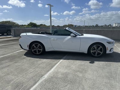 2025 Ford Mustang EcoBoost