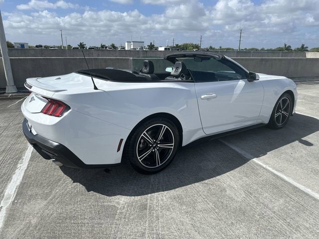 2025 Ford Mustang EcoBoost