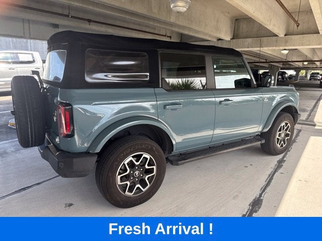 2022 Ford Bronco Base