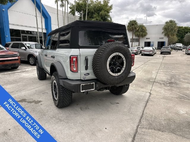 2023 Ford Bronco Base