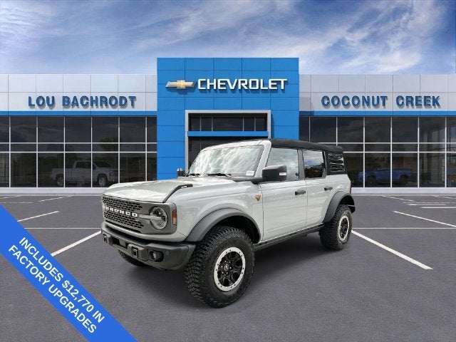 2023 Ford Bronco Base