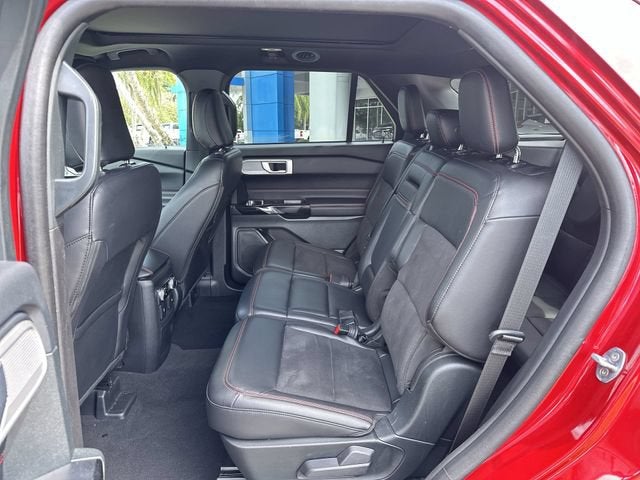 2023 Ford Explorer ST-Line