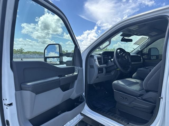 2025 Ford Super Duty F-250 SRW XL