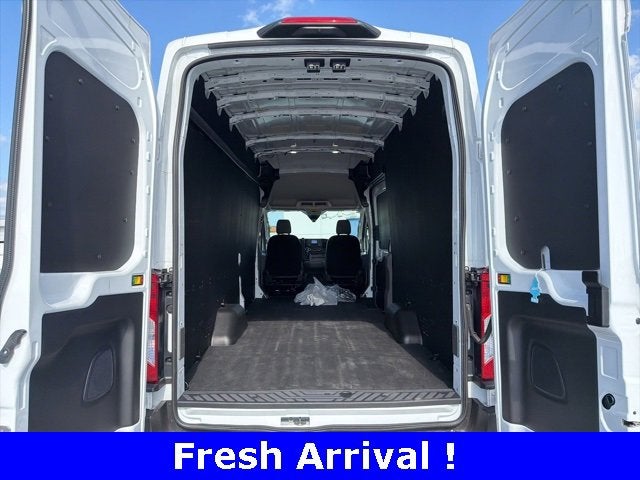 2025 Ford Transit Cargo Van Base