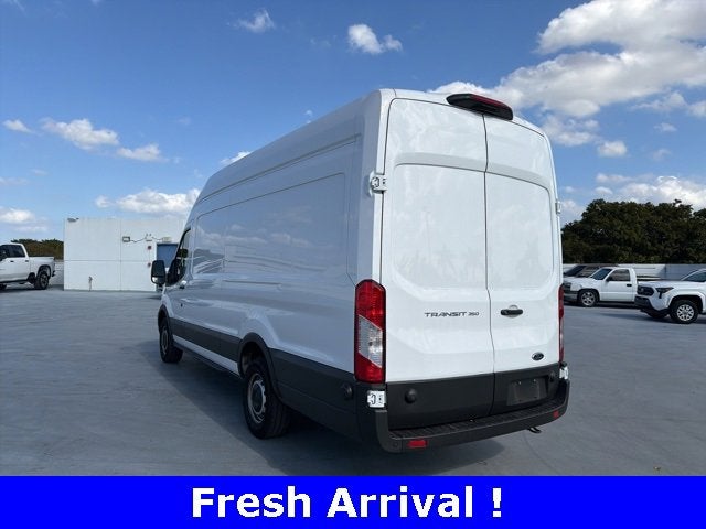 2025 Ford Transit Cargo Van Base