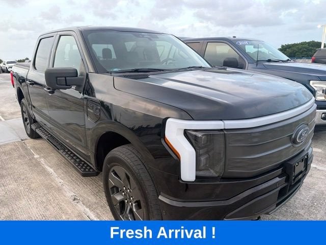 2022 Ford F-150 Lightning Pro