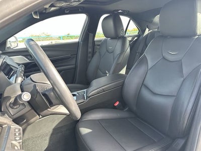 2023 Cadillac CT4 Premium Luxury