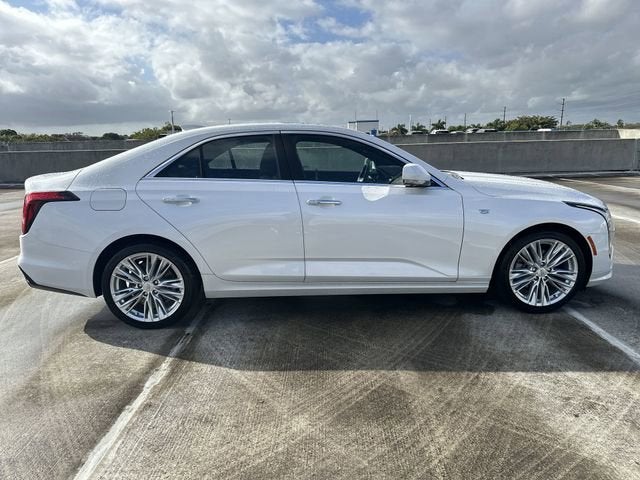 2023 Cadillac CT4 Premium Luxury