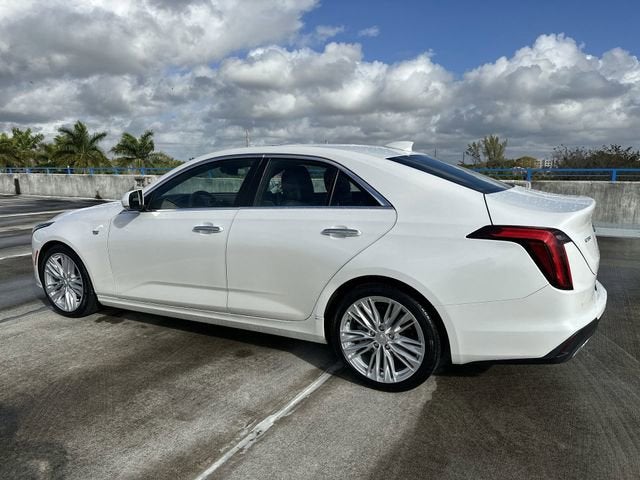 2023 Cadillac CT4 Premium Luxury