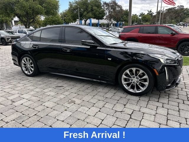 2022 Cadillac CT5 Sport