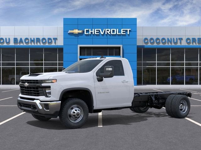 2025 Chevrolet Silverado 3500 HD Chassis Cab Work Truck