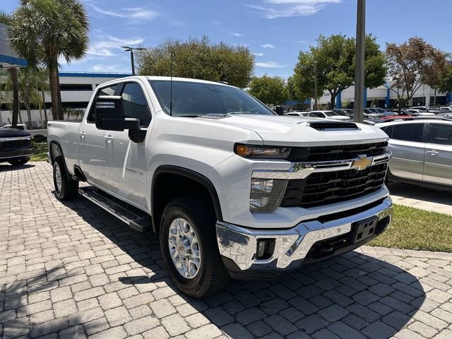 2025 Chevrolet Silverado 3500 HD LT
