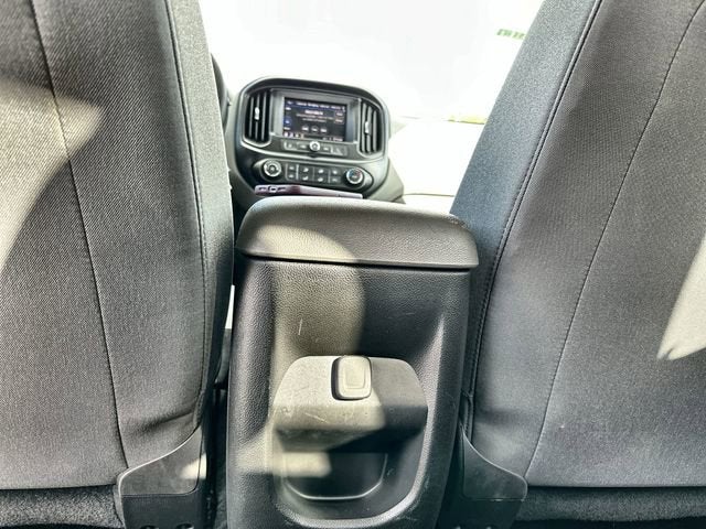 2022 Chevrolet Colorado WT