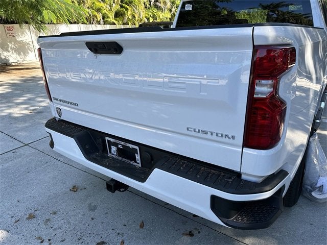 2025 Chevrolet Silverado 1500 Custom