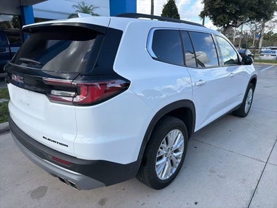 2024 GMC Acadia Elevation