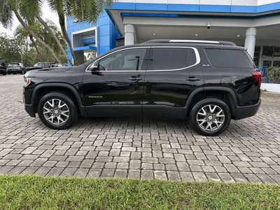 2023 GMC Acadia SLE