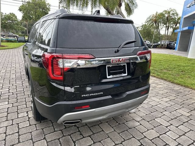 2023 GMC Acadia SLE
