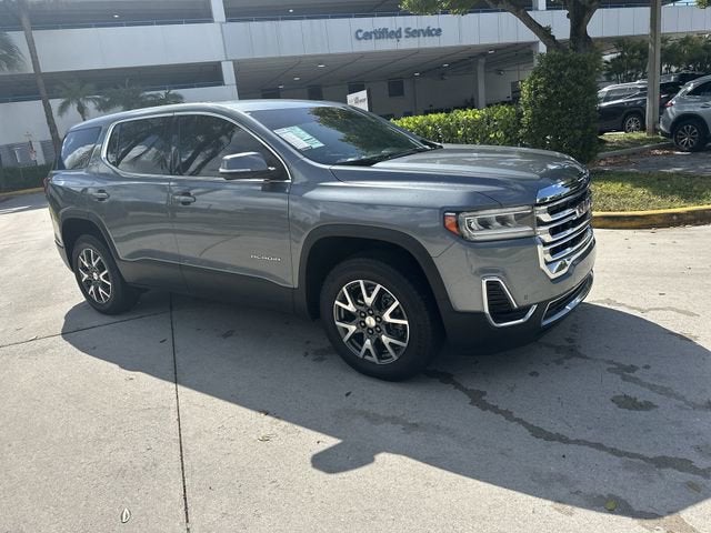 2022 GMC Acadia SLE