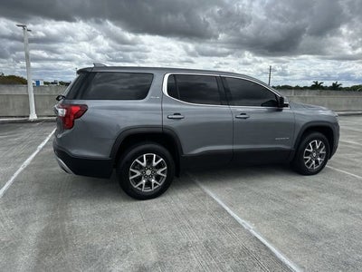 2022 GMC Acadia SLE