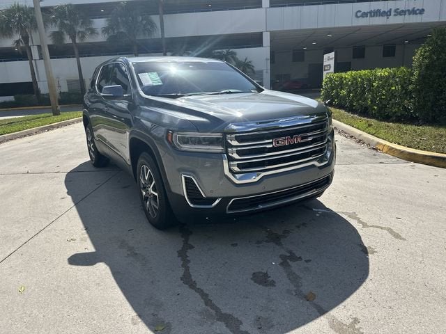 2022 GMC Acadia SLE