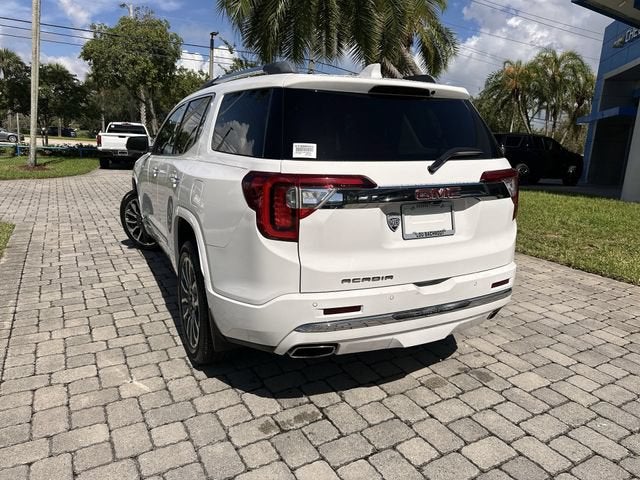2021 GMC Acadia Denali