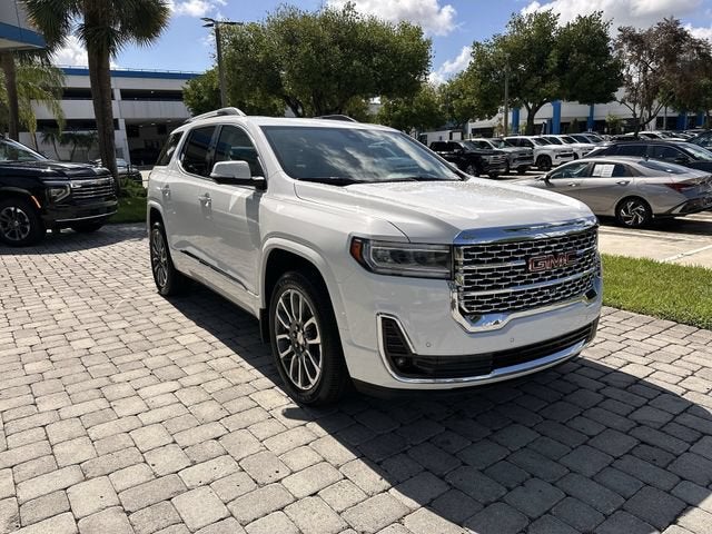 2021 GMC Acadia Denali