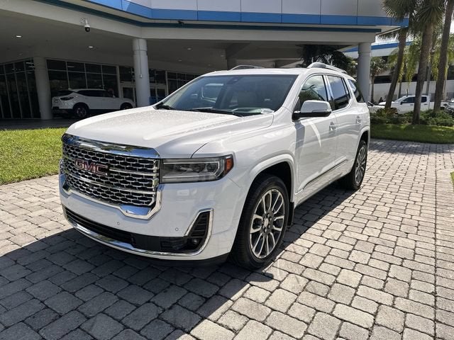 2021 GMC Acadia Denali