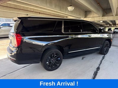 2023 GMC Yukon XL SLT