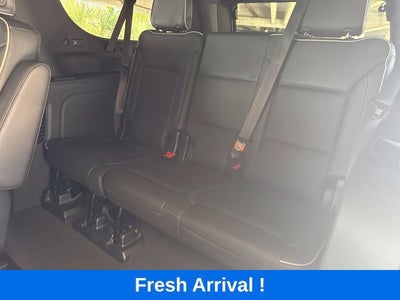 2023 GMC Yukon XL SLT
