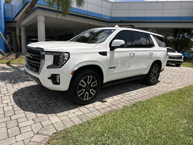 2023 GMC Yukon AT4
