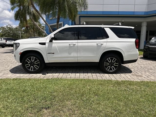 2023 GMC Yukon AT4