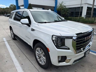 2023 GMC Yukon XL SLT