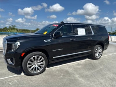 2023 GMC Yukon XL Denali