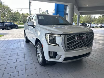 2022 GMC Yukon XL Denali