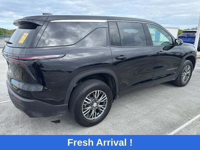 2024 Chevrolet Traverse LS