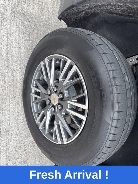 2024 Chevrolet Traverse LS