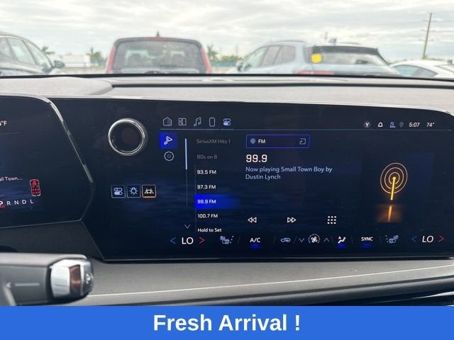 2024 Chevrolet Traverse LS