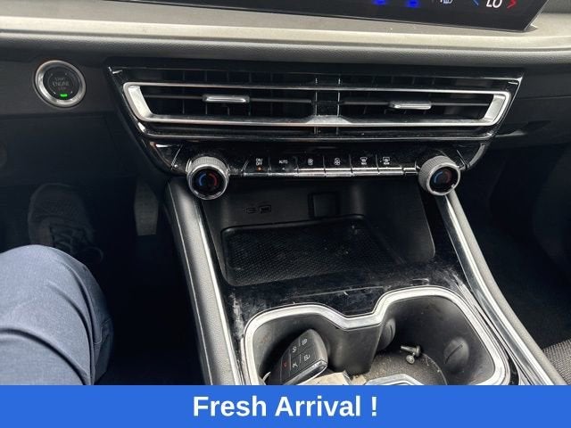 2024 Chevrolet Traverse LS